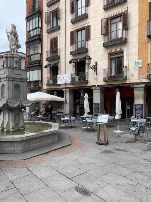 Espectacular Apartamento Plaza Mayor Madrid Esterno foto